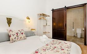 El PALACIO Rooms Anna